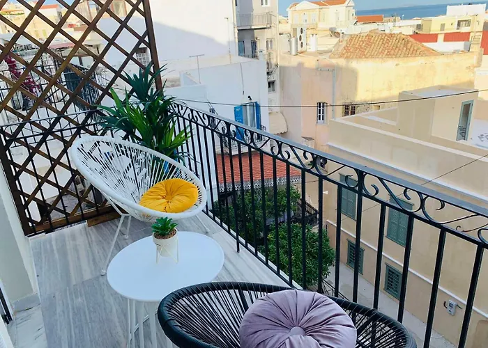 Caesar Deluxe In Ermoupoli